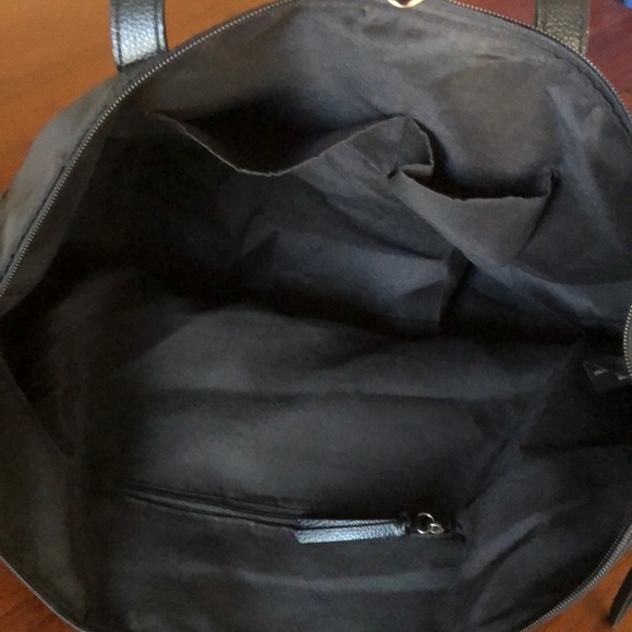 Botkier Black Vinyl Tote Bag - Picture 4 of 4